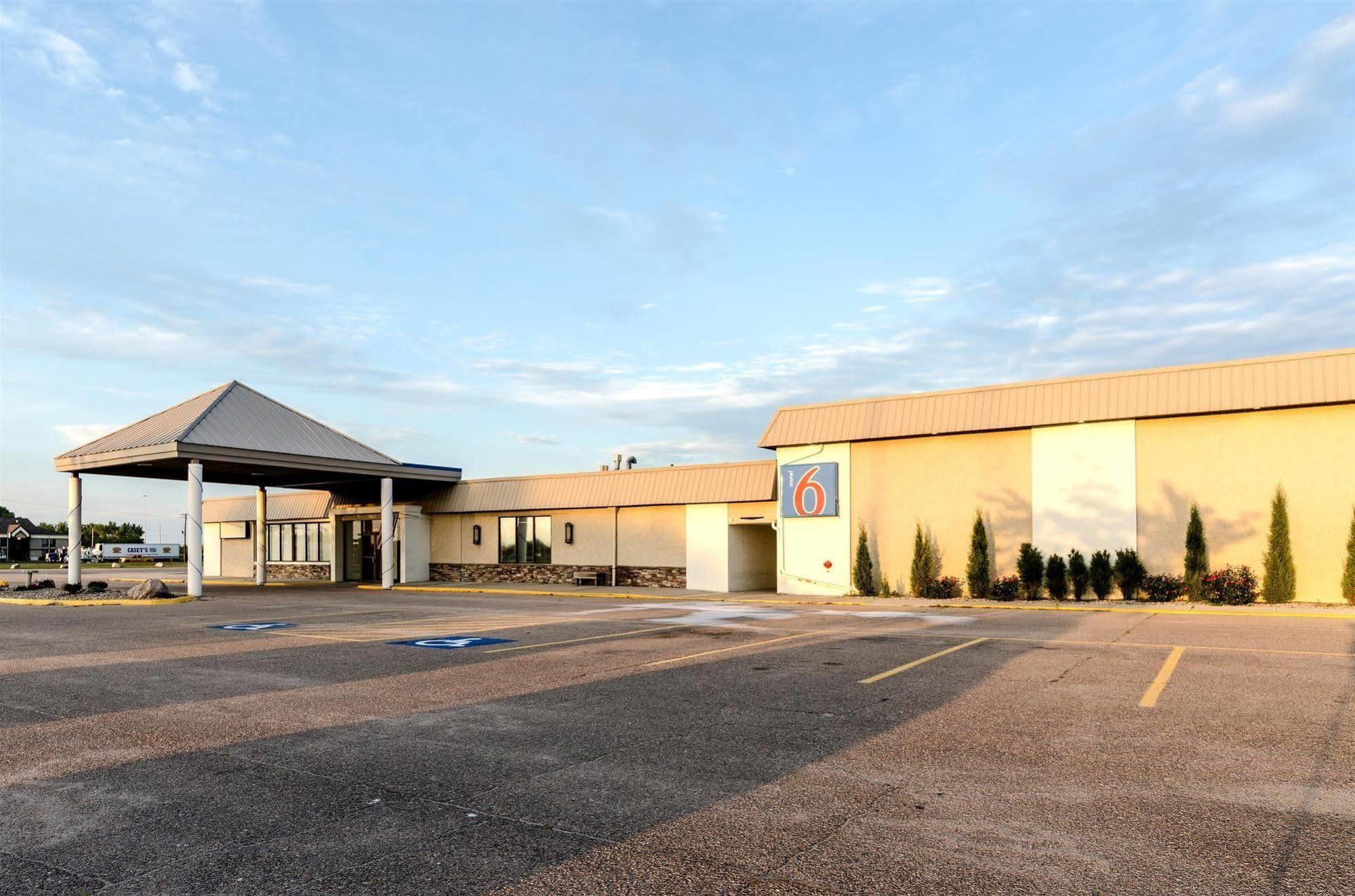 Motel 6-York, Ne Kültér fotó